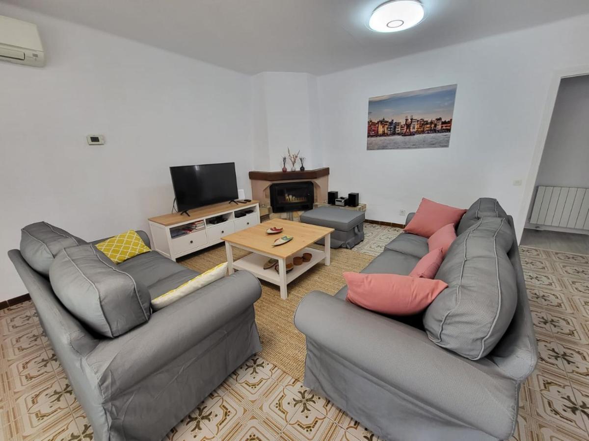 Torredembarra Cosy, Well Equipped House, 5 Min. From The Beach מראה חיצוני תמונה