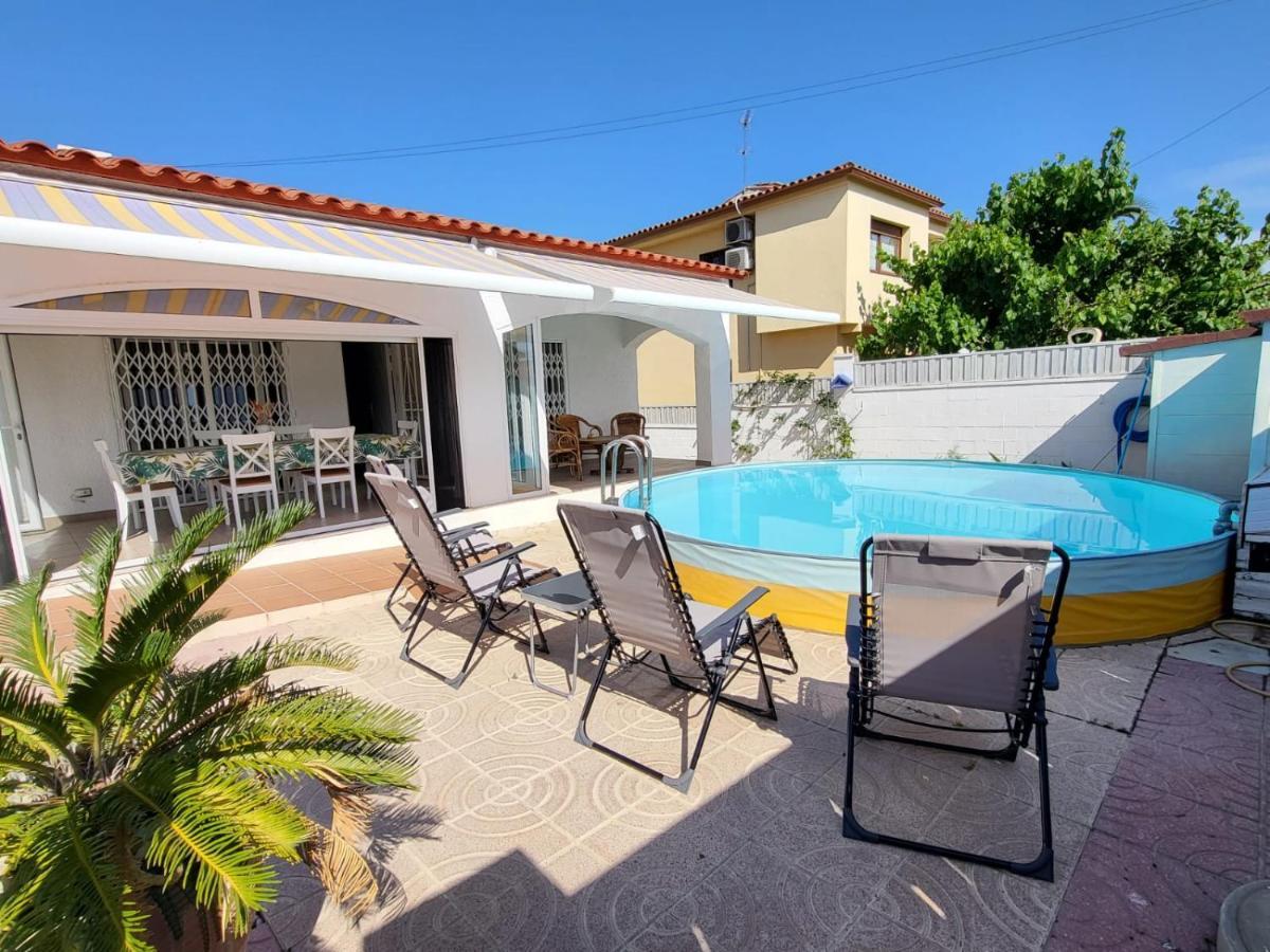 Torredembarra Cosy, Well Equipped House, 5 Min. From The Beach מראה חיצוני תמונה
