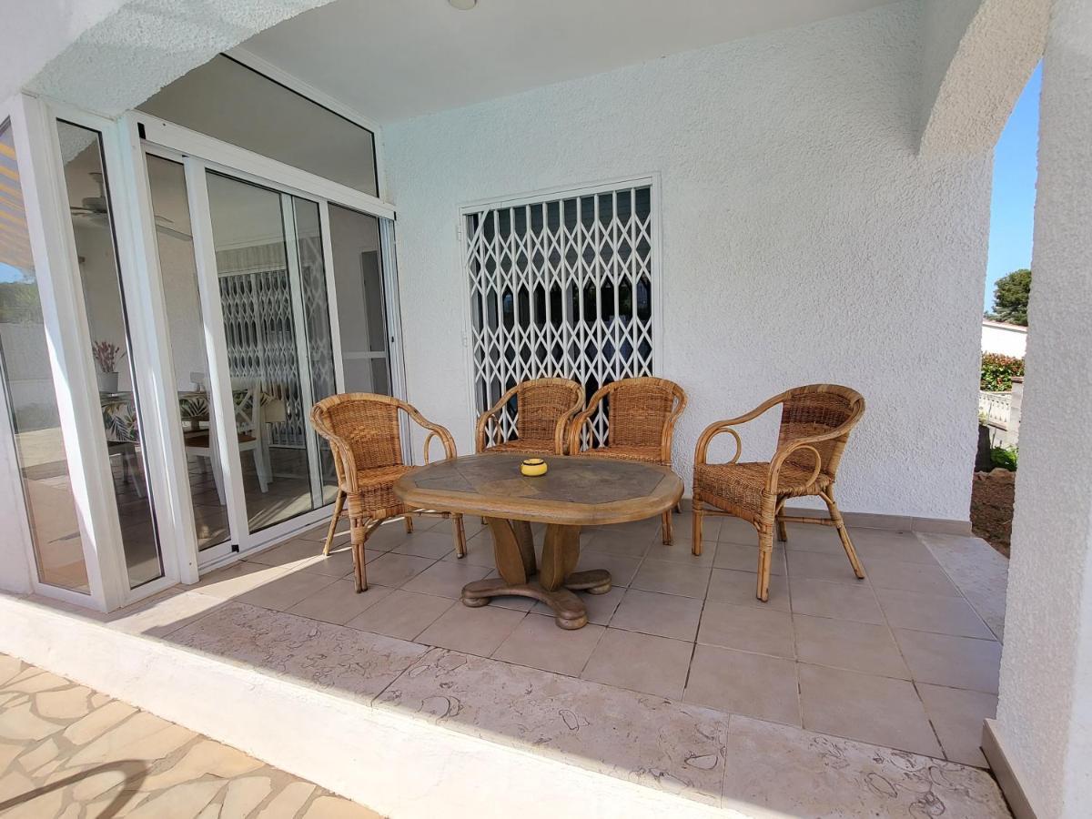 Torredembarra Cosy, Well Equipped House, 5 Min. From The Beach מראה חיצוני תמונה